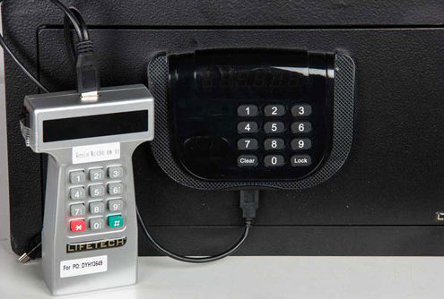 The Best Way Not to Worry About Security Is to Use a Hotel-Type Safe